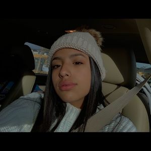 Meet your Posher, Ximena